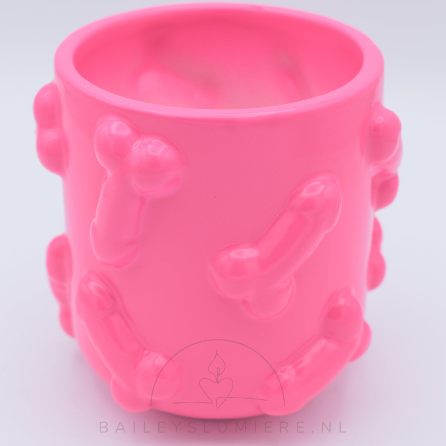 18+ Dick pot