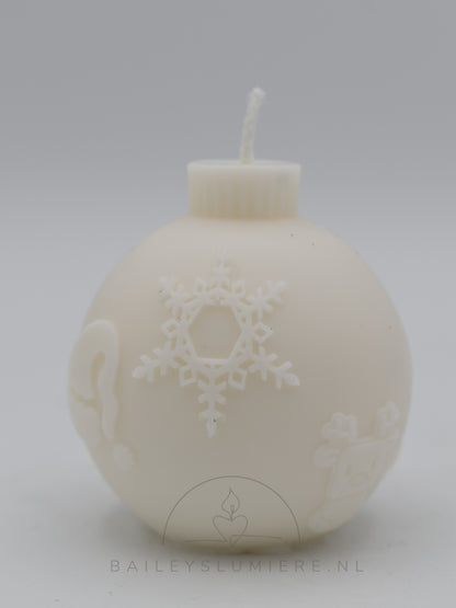 Kerstbal kaars met sneeuwvlok design