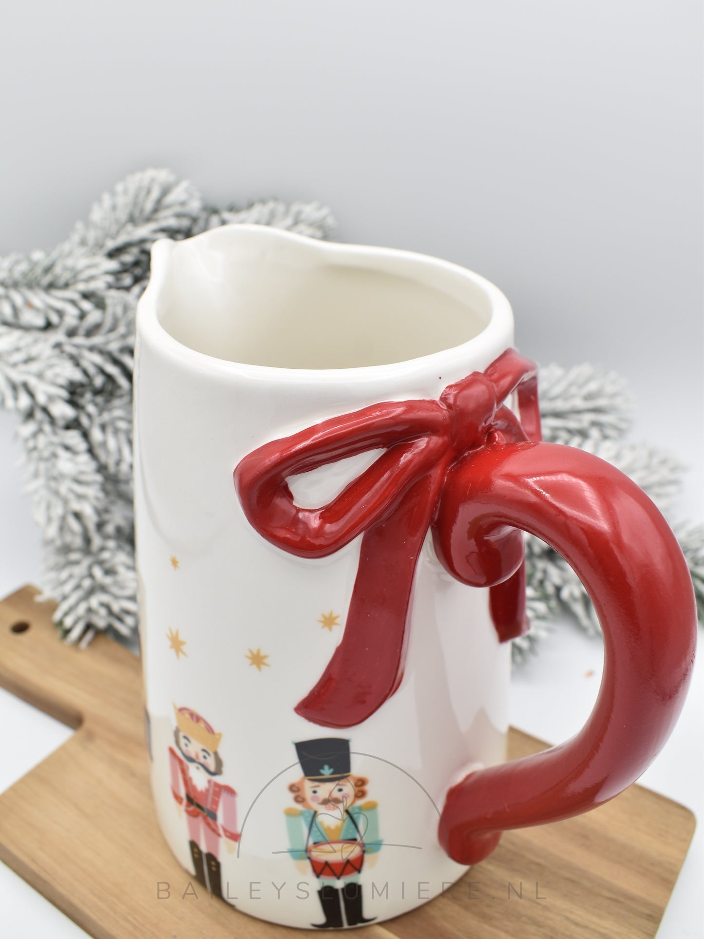 Notenkraker kerst kan met strik