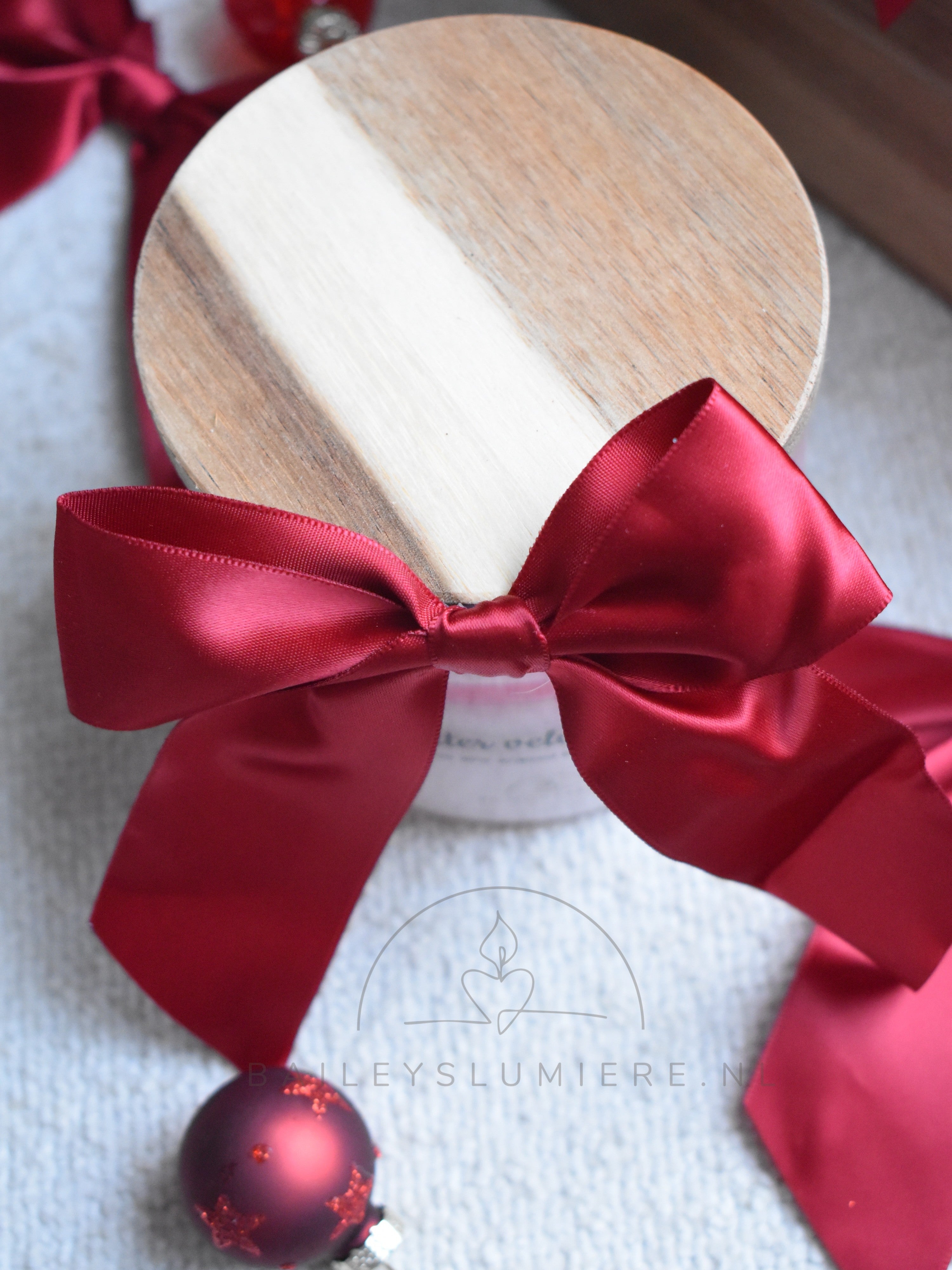 Winter velvet rouge, hand gegoten Luxe Geurkaars