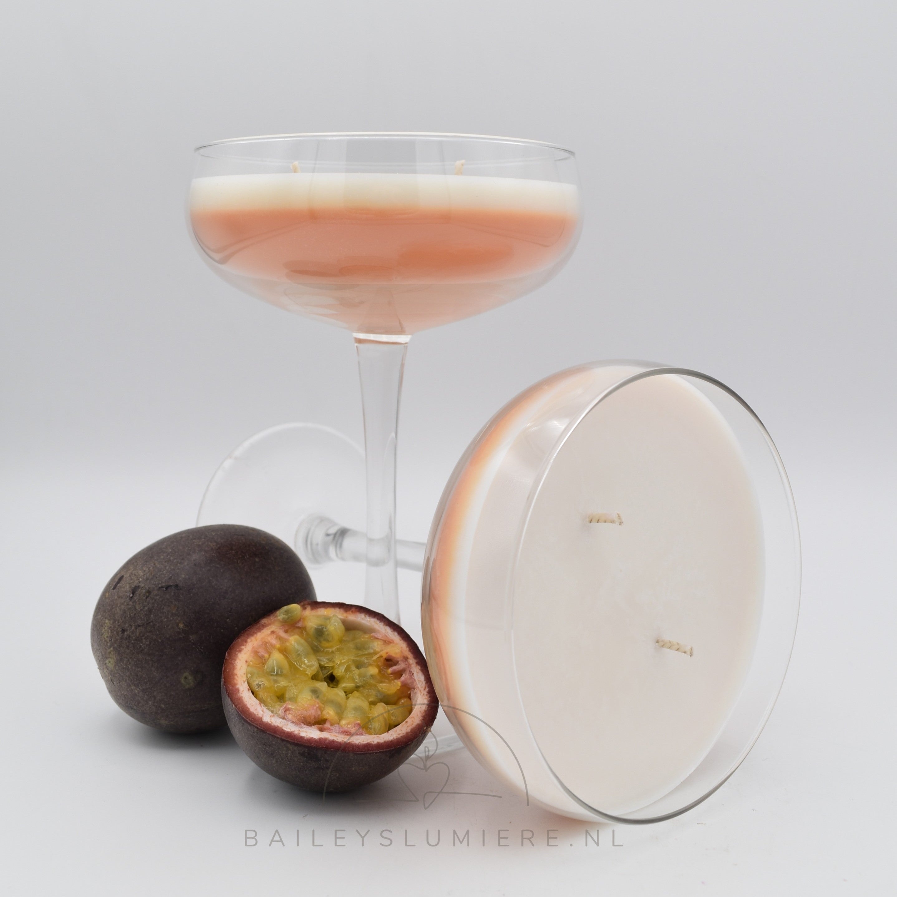 Pornstar Martini geurkaars – Luxe passievrucht cocktail kaars in glas