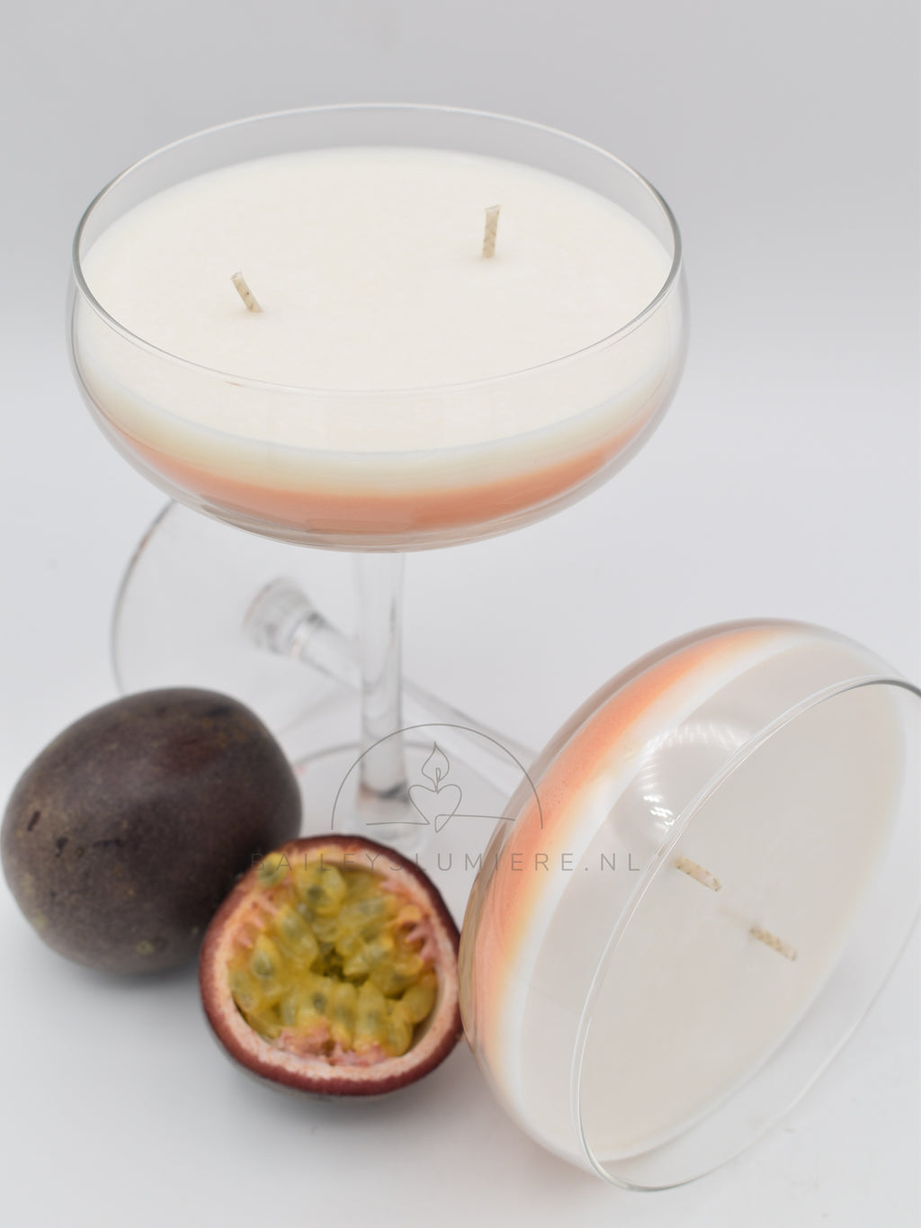 Pornstar Martini geurkaars – Luxe passievrucht cocktail kaars in glas
