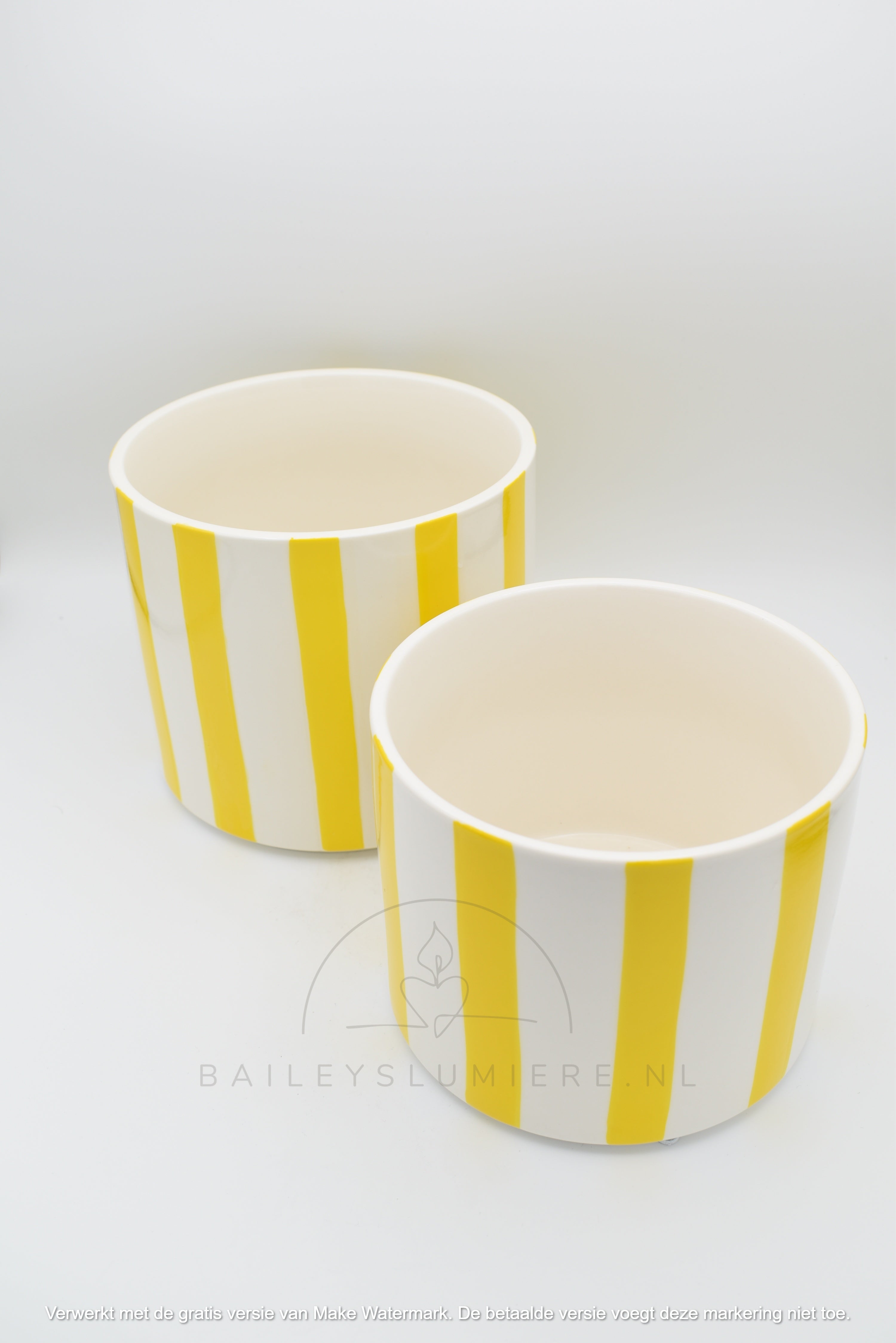 Gestreepte bloempotten