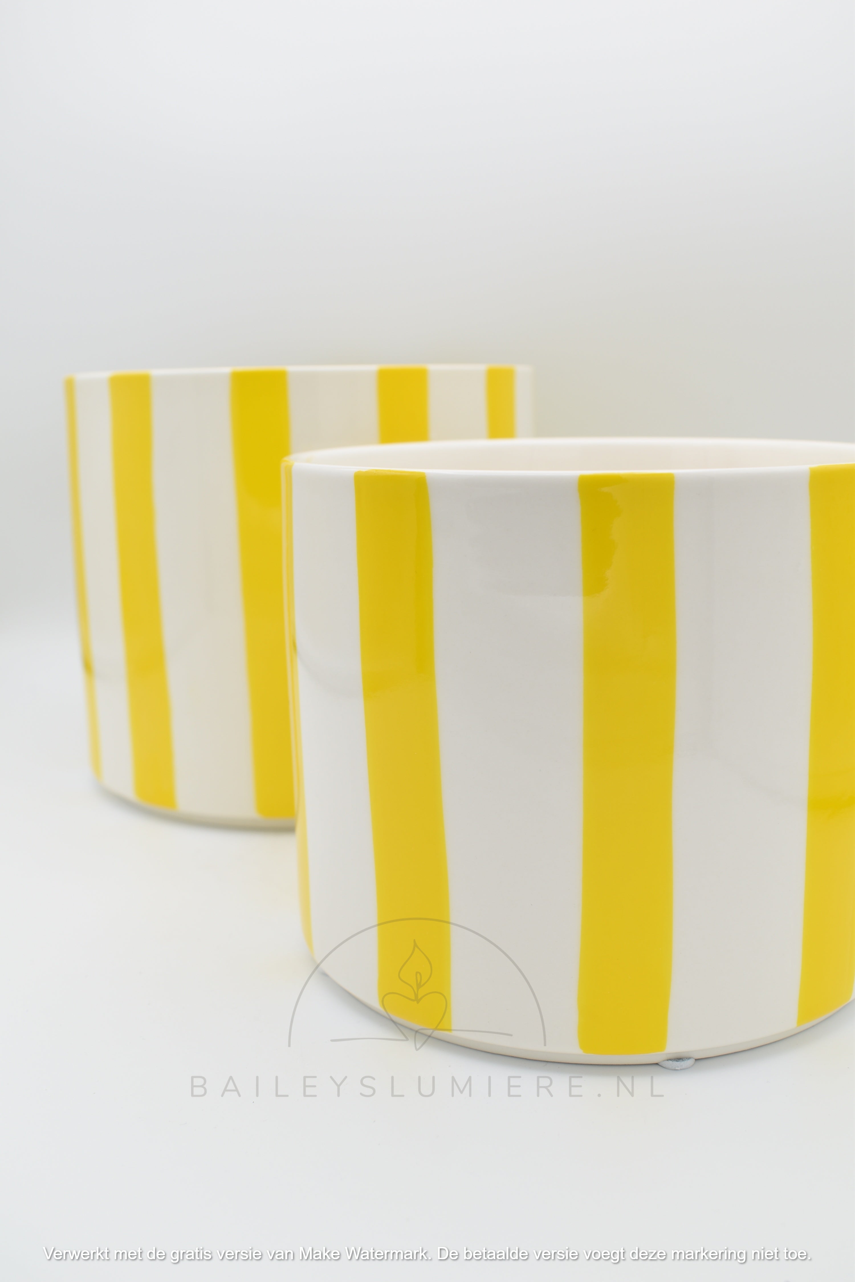 Gestreepte bloempotten