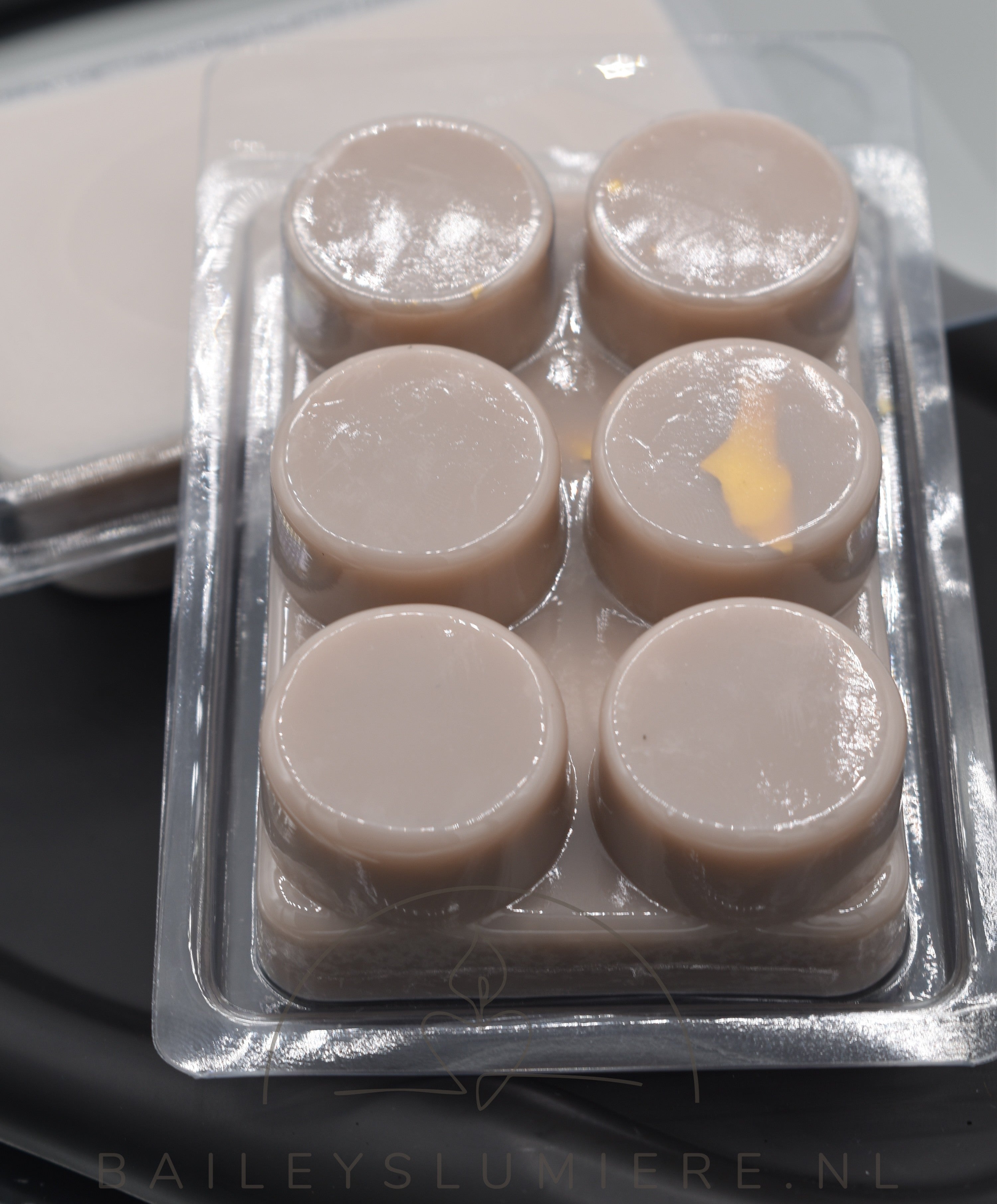 Irish Cream velvet waxmelt