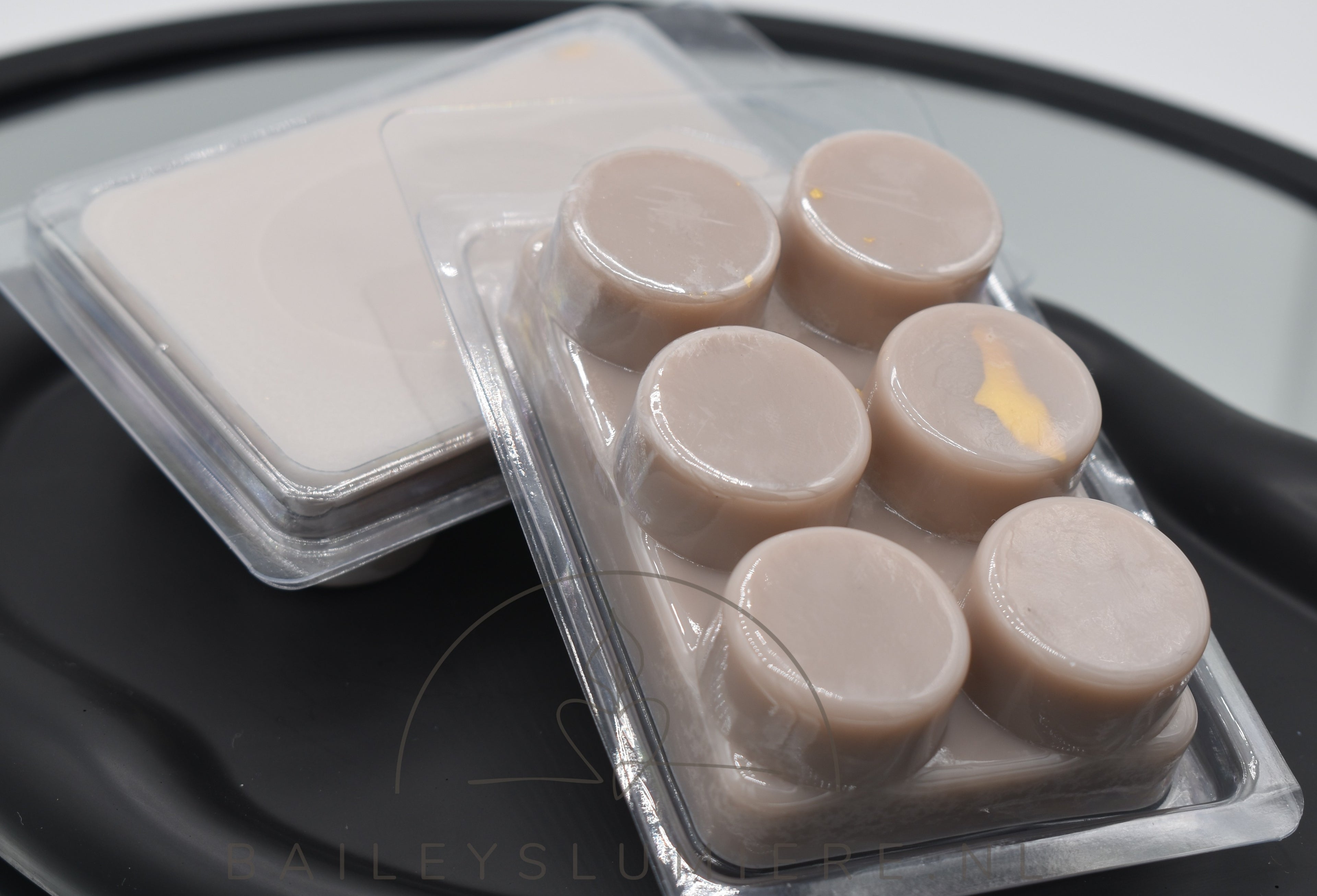 Irish Cream velvet waxmelt