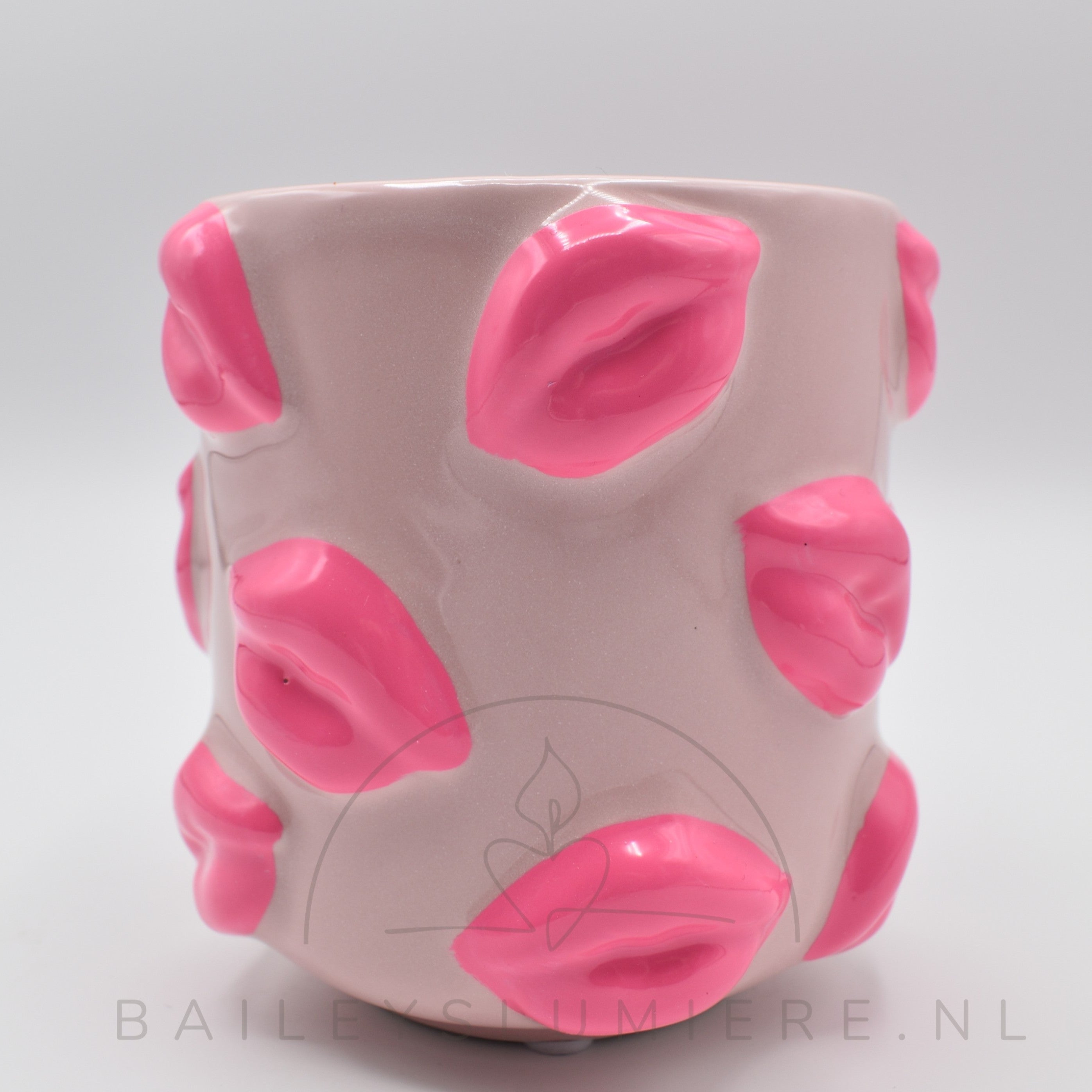 Keramieken planten pot met lippen