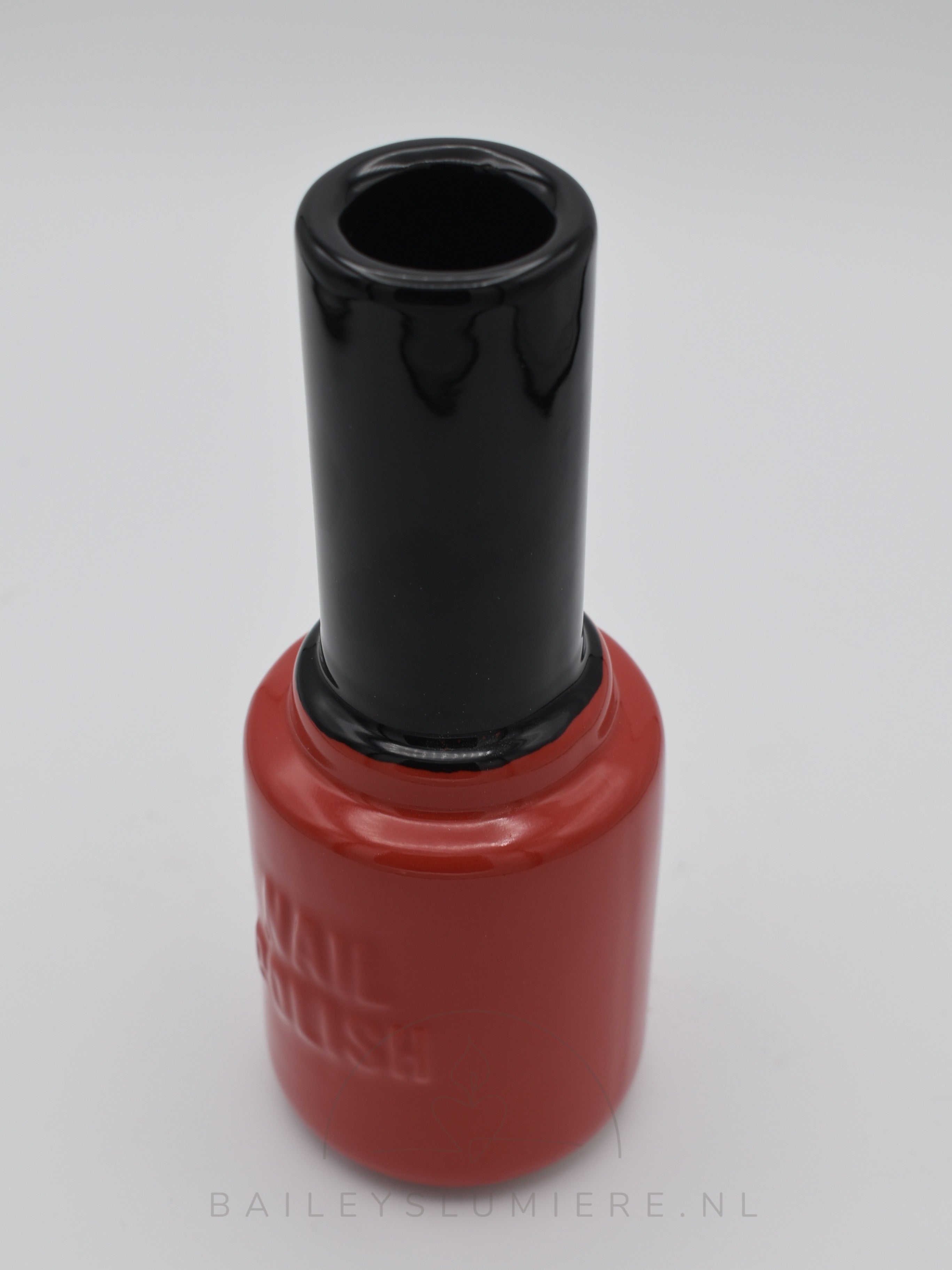 Decoratief nagellak vaasje