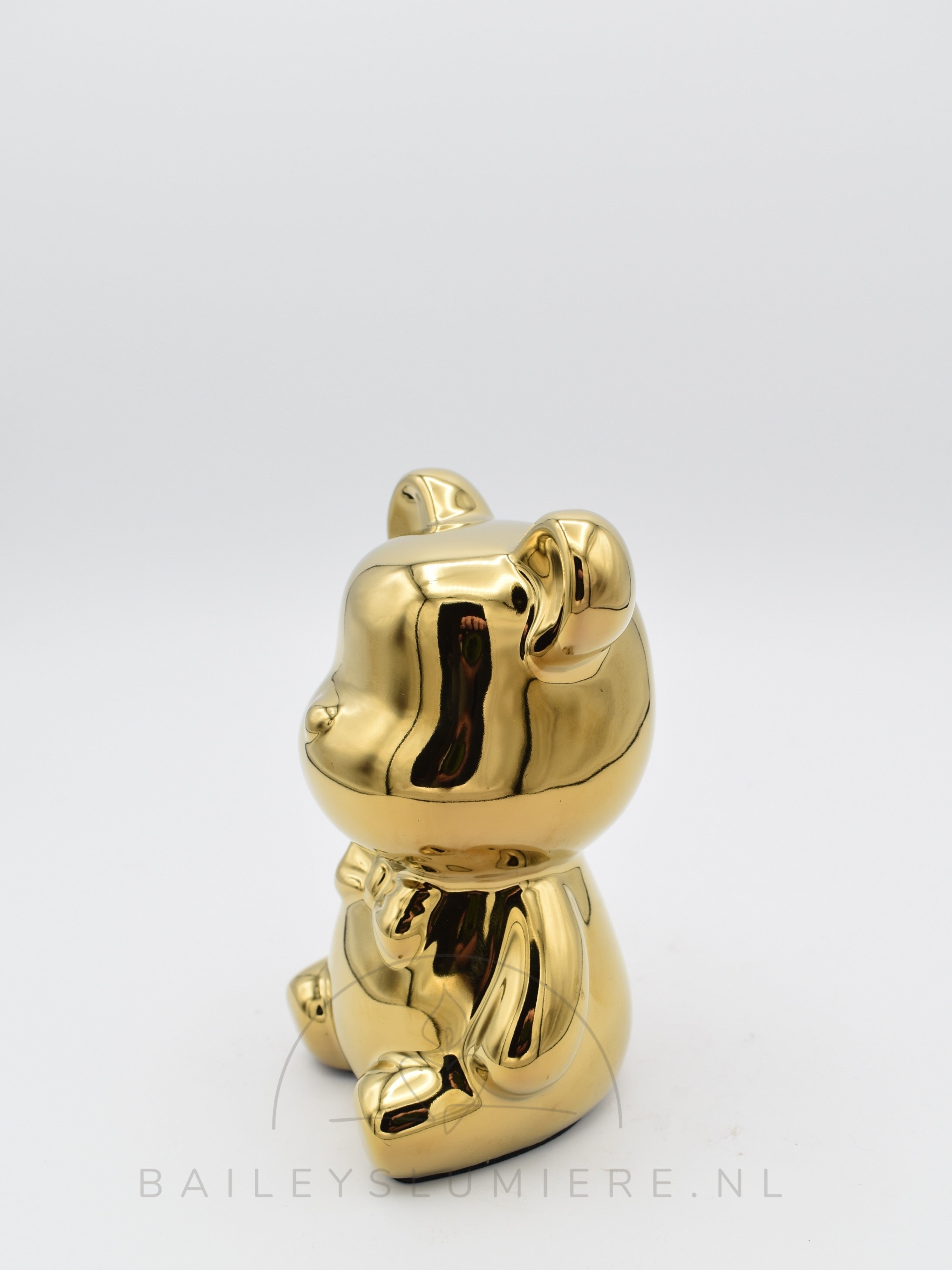 Keramische beer, zittend