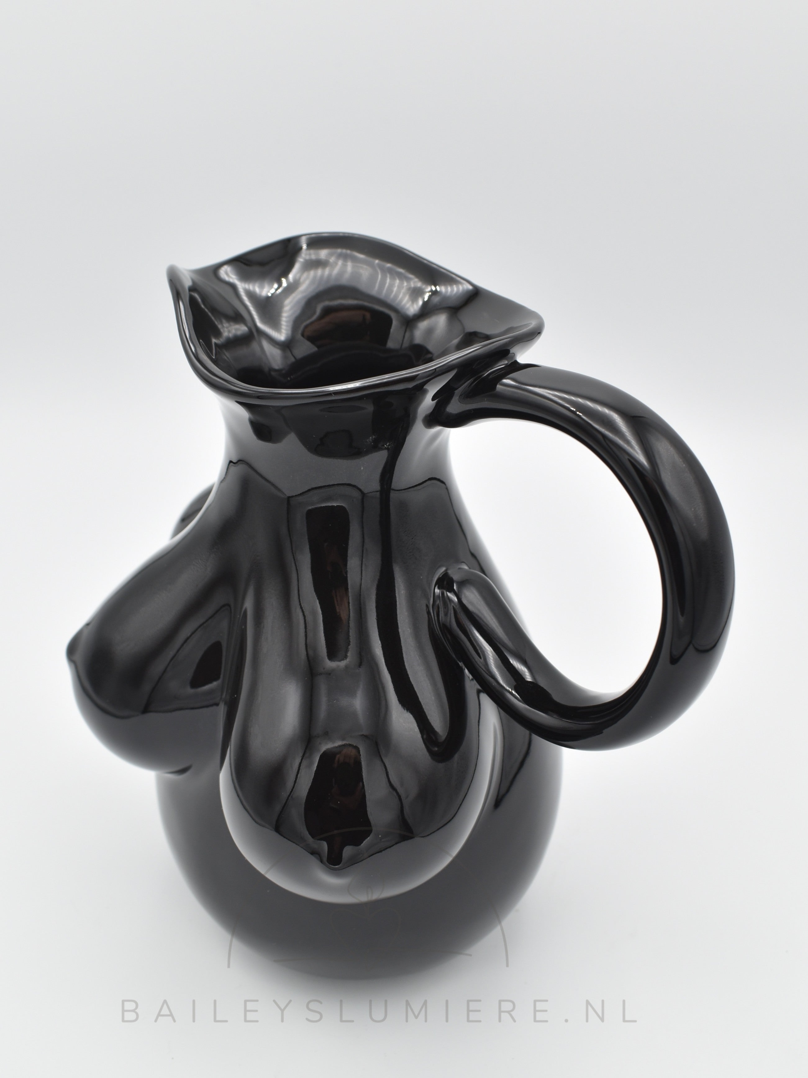 Borsten kan/vaas in 3 kleuren