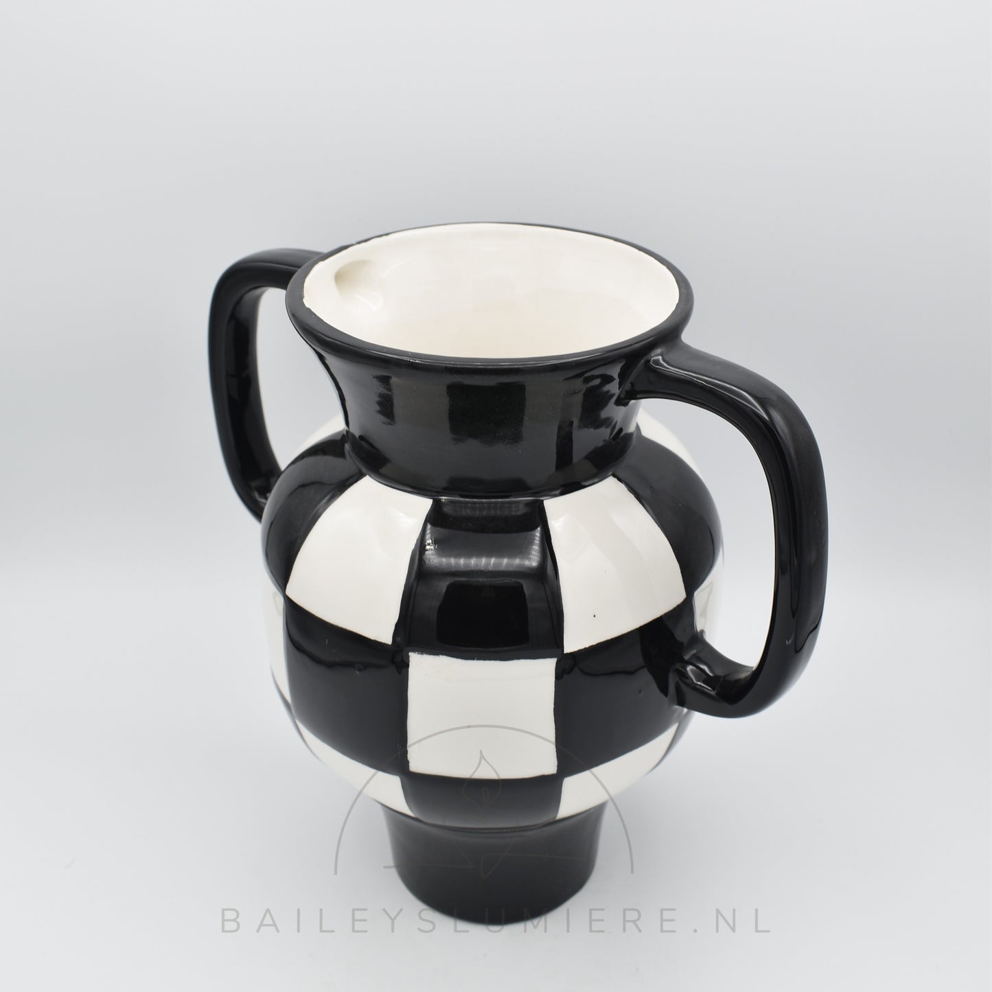 Geruite vaas, Romeinse stijl