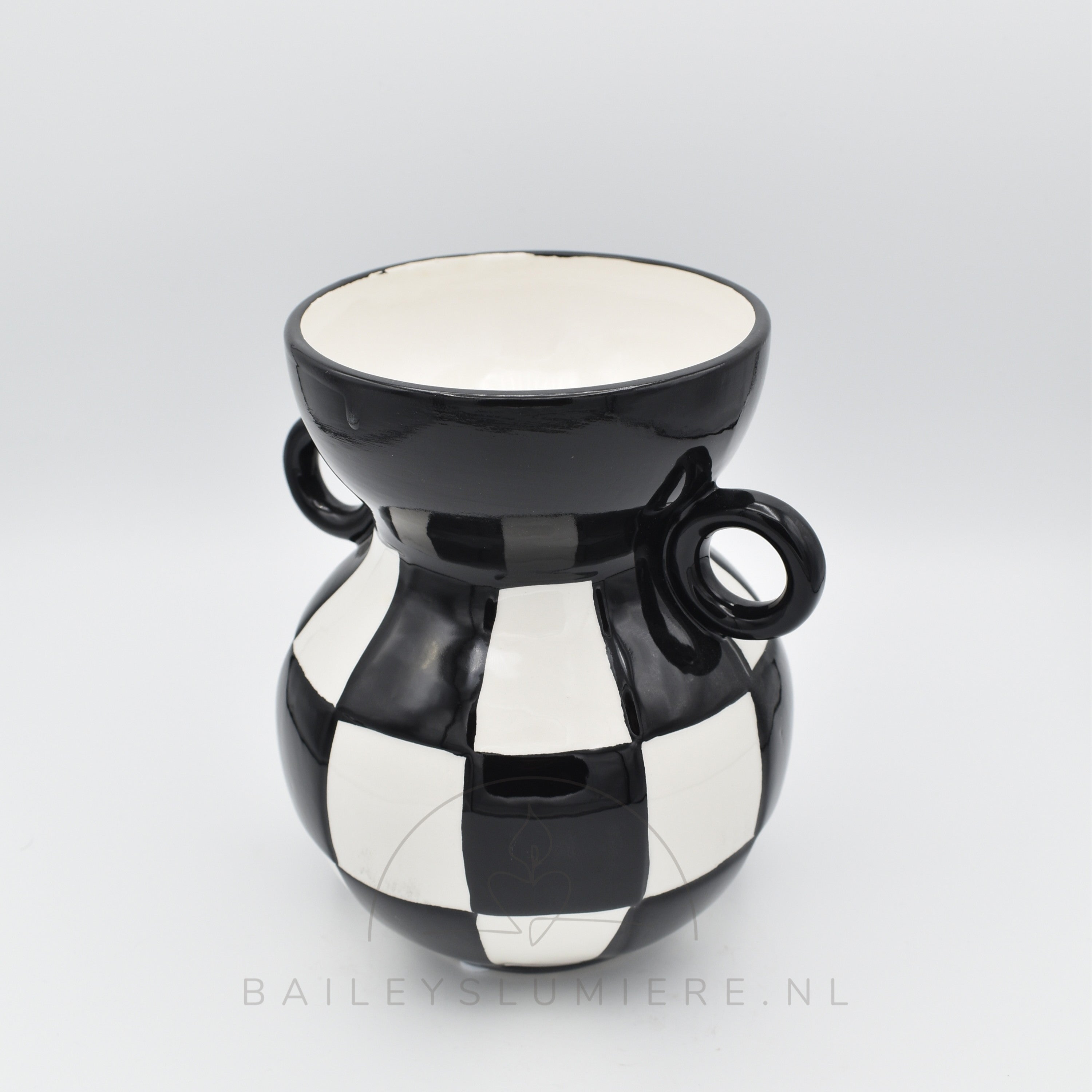 Geruite vaas, Romeinse stijl